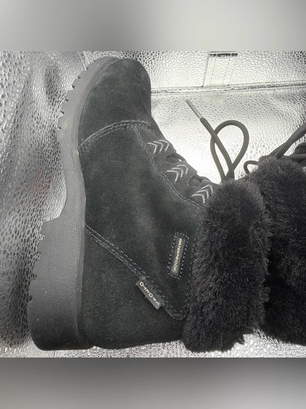 Sporto Black Shearling-Lined Cozy Boot